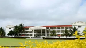 Flats Near Vishwa Vidyapeeth Banner Image